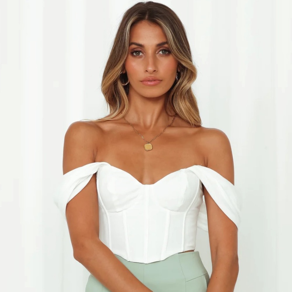 Hello Molly This Magic Moment crop top. NWT.